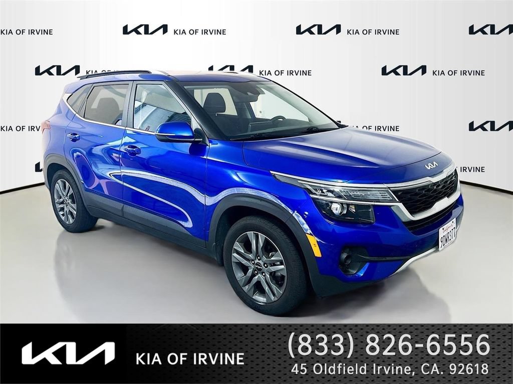 Certified 2023 Kia Seltos S w/ Navigation Package FWD image 1