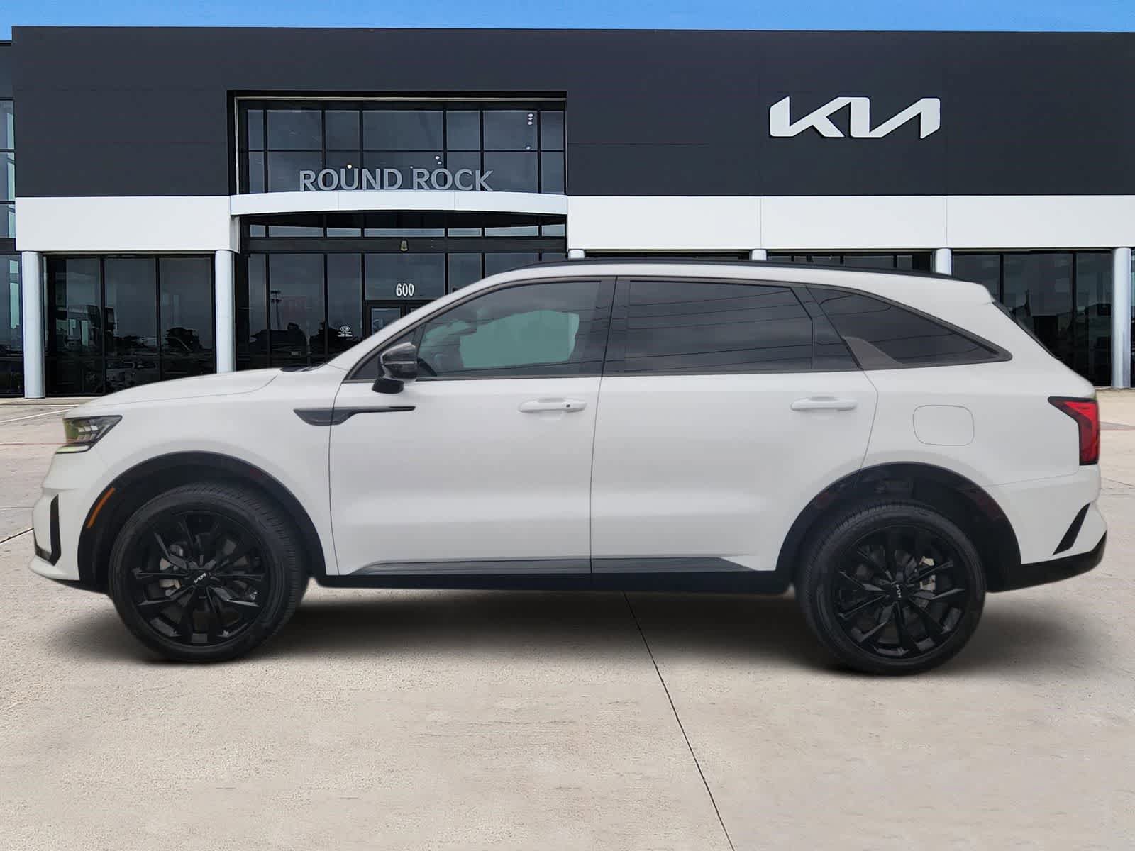 Certified 2023 Kia Sorento SX image 4