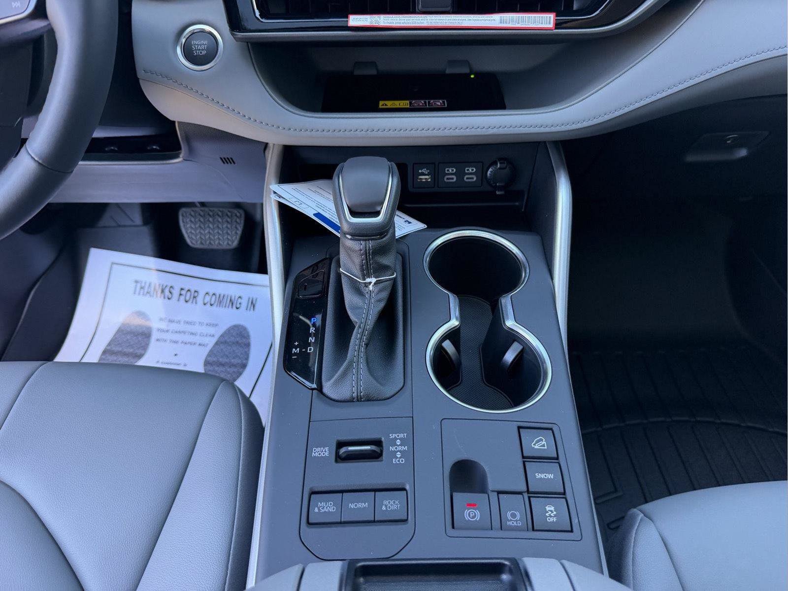 New 2026 Toyota Highlander XLE AWD/4WD image 19