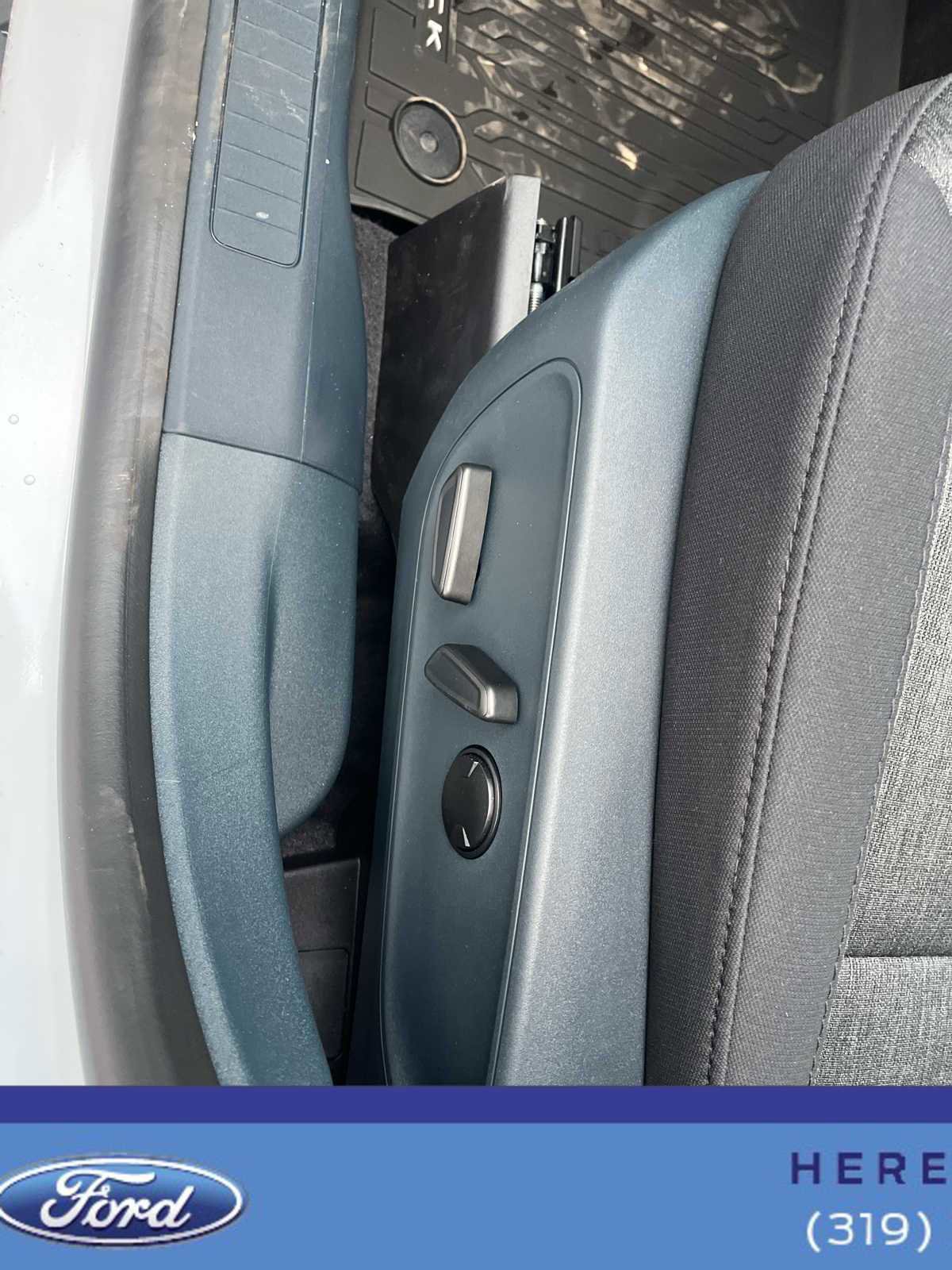 New 2026 Ford Maverick XLT w/ XLT Luxury Package image 24