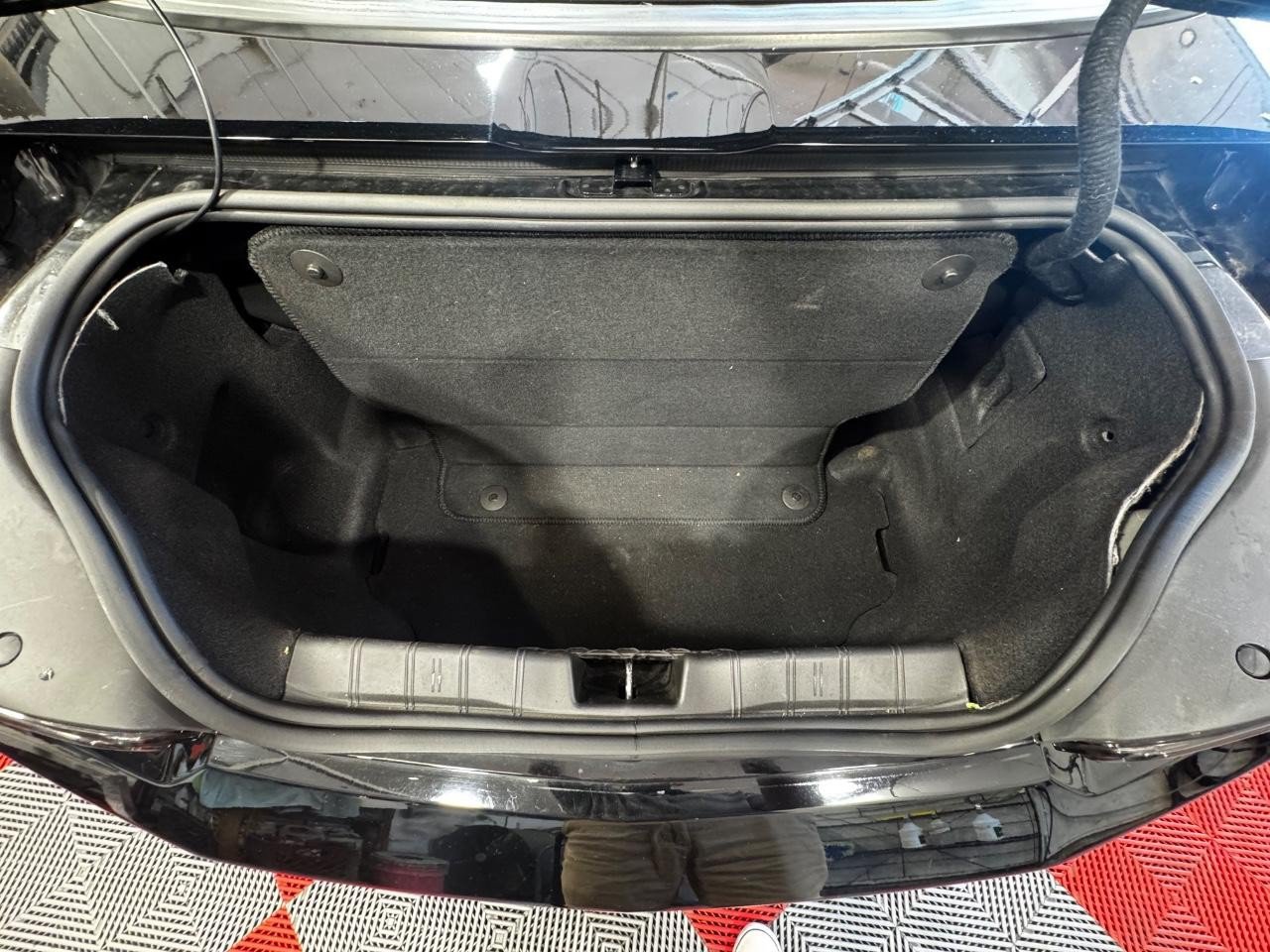 Used 2022 Chevrolet Camaro LT w/ RS Package RWD image 16