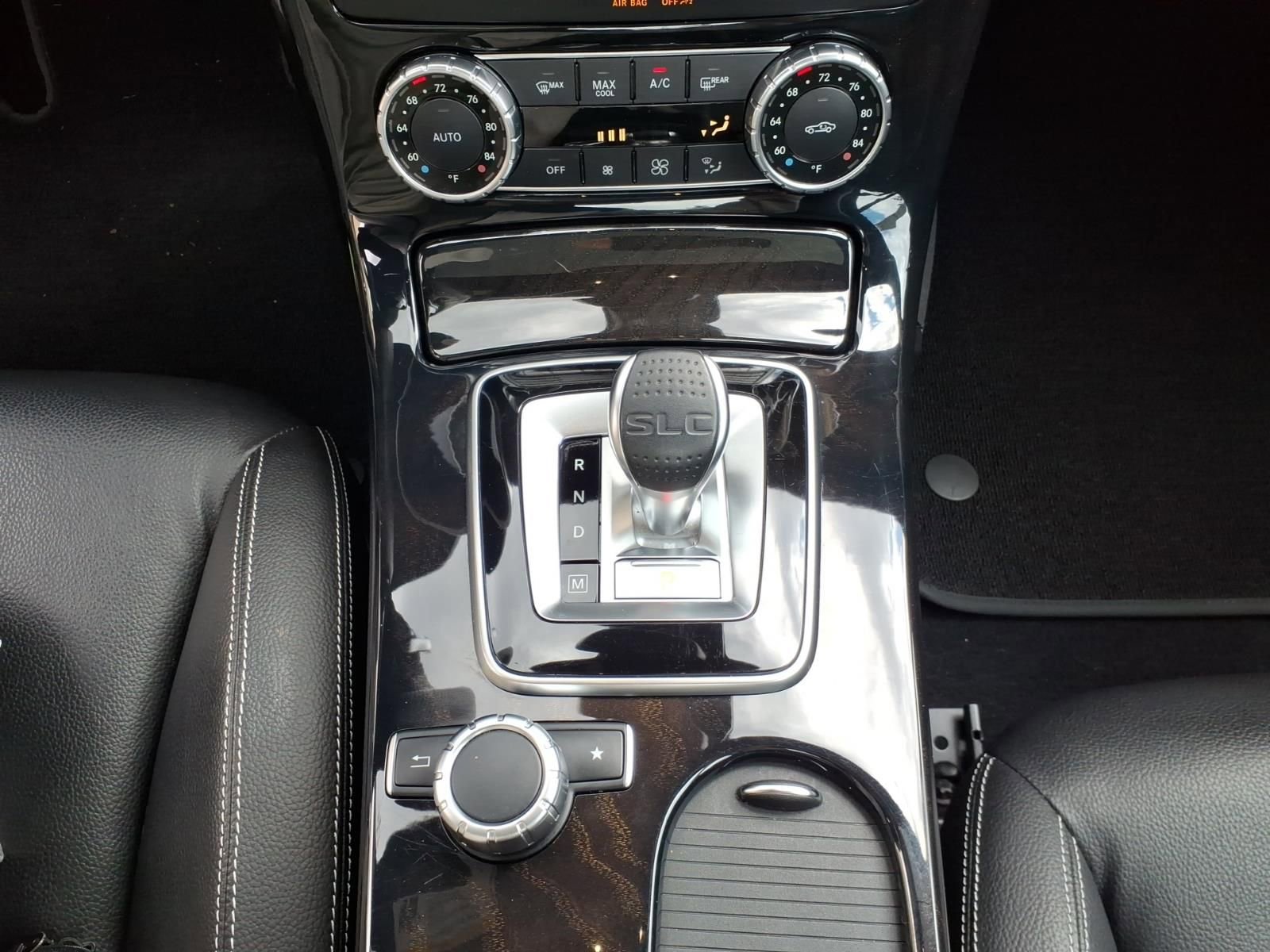 Used 2017 Mercedes-Benz SLC 300 image 29
