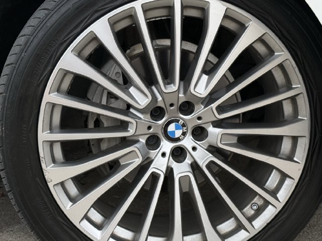 Used 2020 BMW X7 xDrive40i w/ Premium Package AWD/4WD image 10