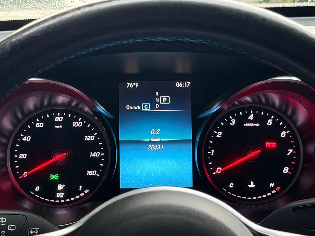 Used 2021 Mercedes-Benz GLC 300 image 46
