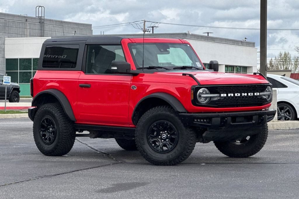 Used 2022 Ford Bronco Wildtrak AWD/4WD image 1