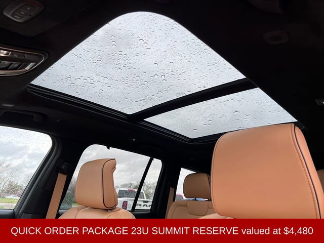 Used 2025 Jeep Grand Cherokee Summit AWD/4WD image 13