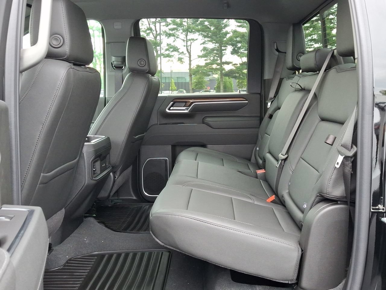 New 2026 Chevrolet Silverado 2500 LT w/ Trail Boss Package AWD/4WD image 5
