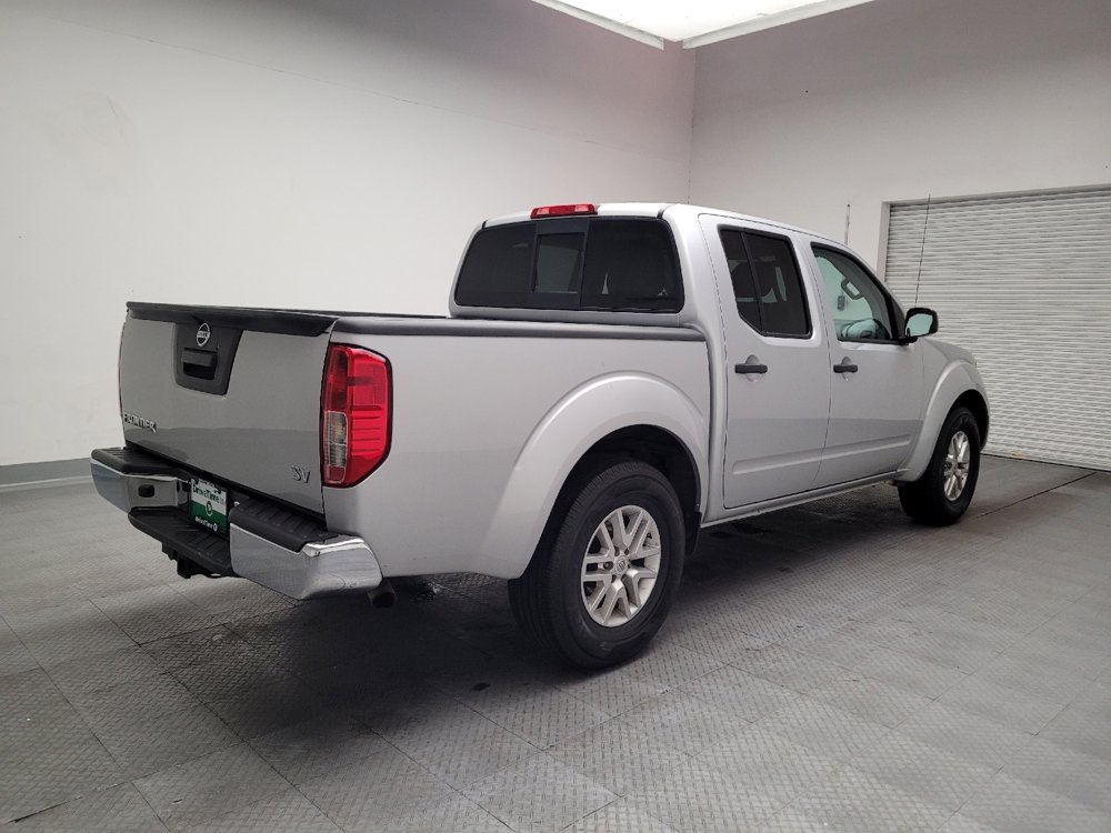 Used 2019 Nissan Frontier SV RWD image 9