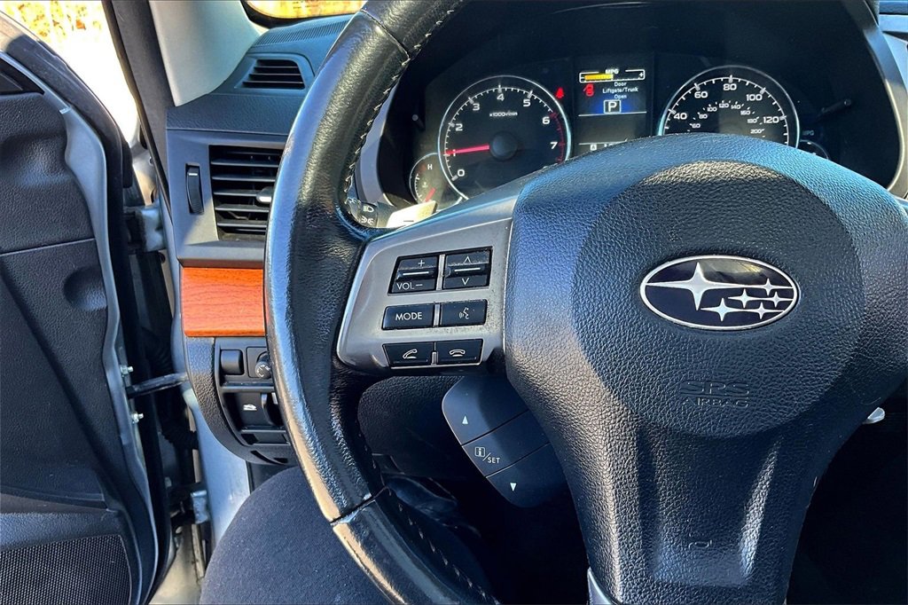 Used 2013 Subaru Outback 2.5i Limited w/ Moonroof Pkg image 15