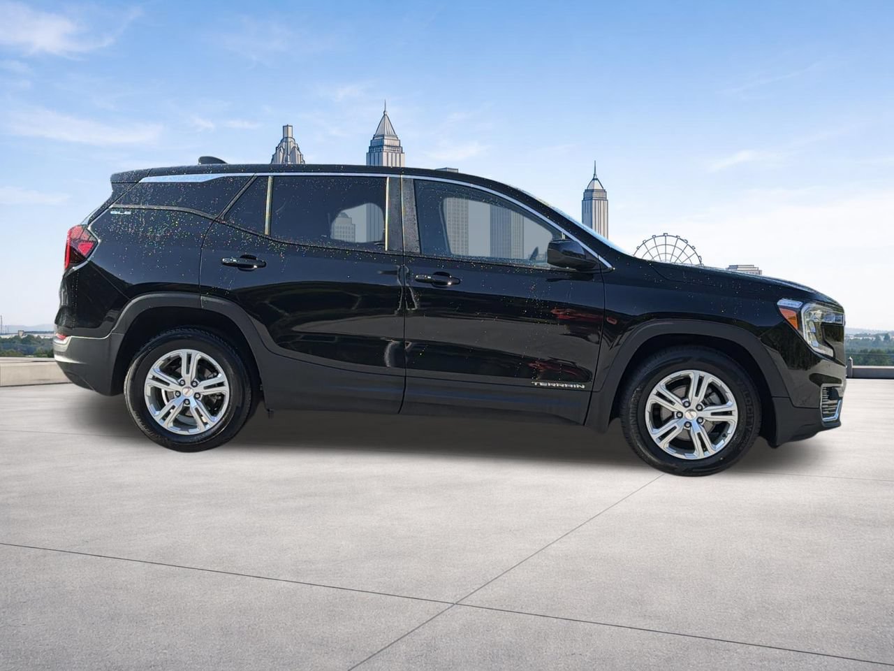 Used 2024 GMC Terrain SLE FWD image 26