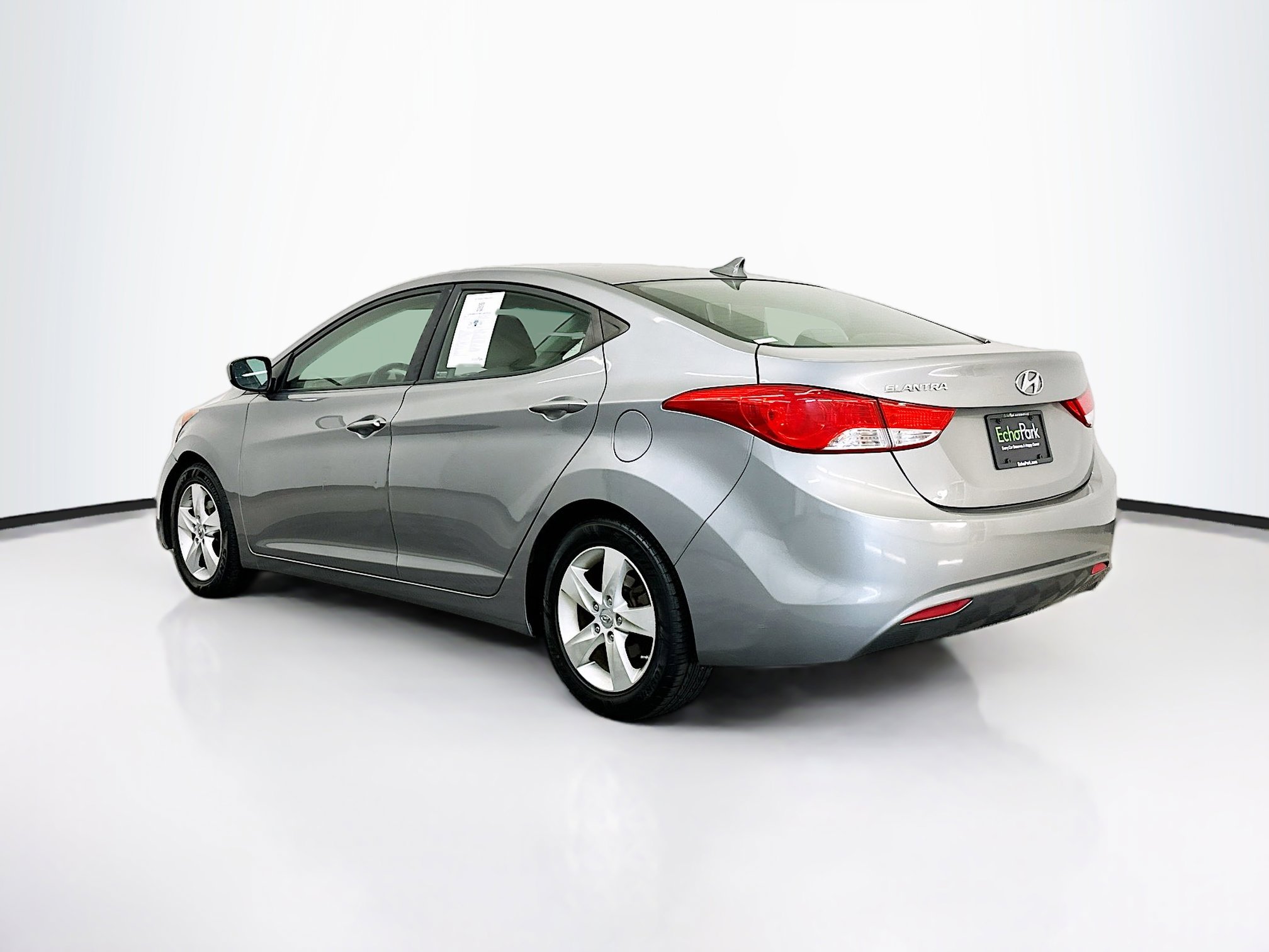 Used 2012 Hyundai Elantra GLS w/ Preferred Pkg 3 FWD image 5