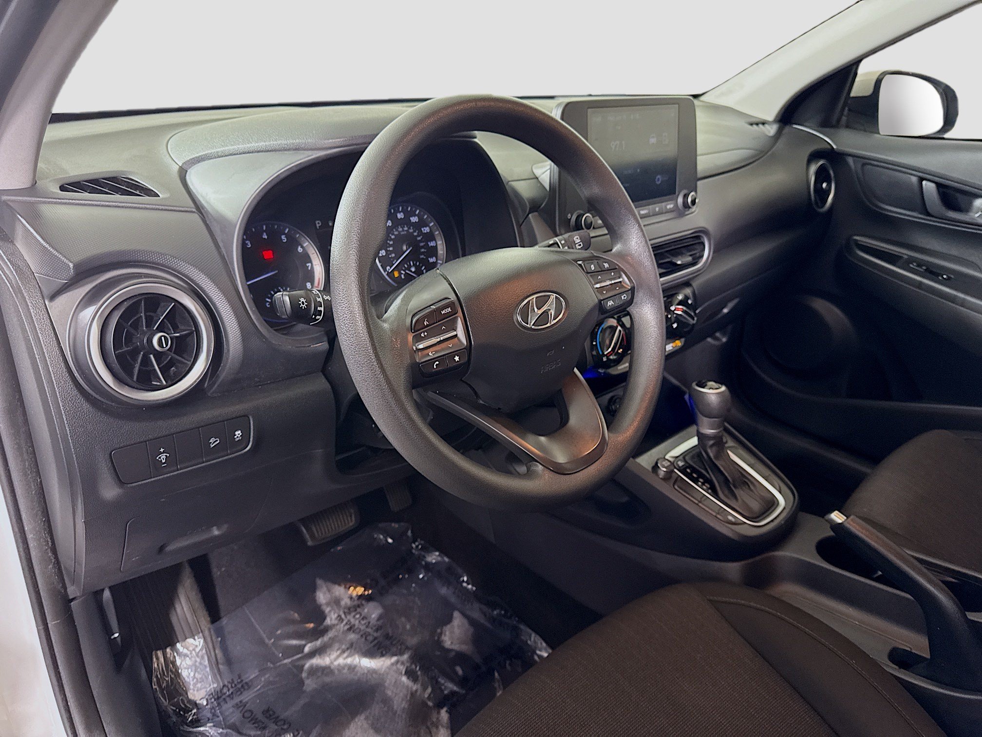 Used 2022 Hyundai Kona SEL FWD image 23