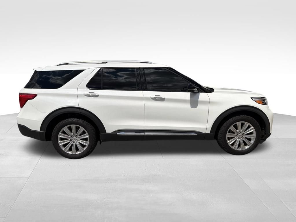 Used 2022 Ford Explorer King Ranch w/ Premium Technology Package AWD/4WD image 7