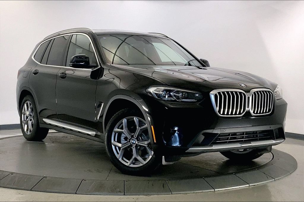 Used 2024 BMW X3 xDrive30i w/ Premium Package AWD/4WD image 1