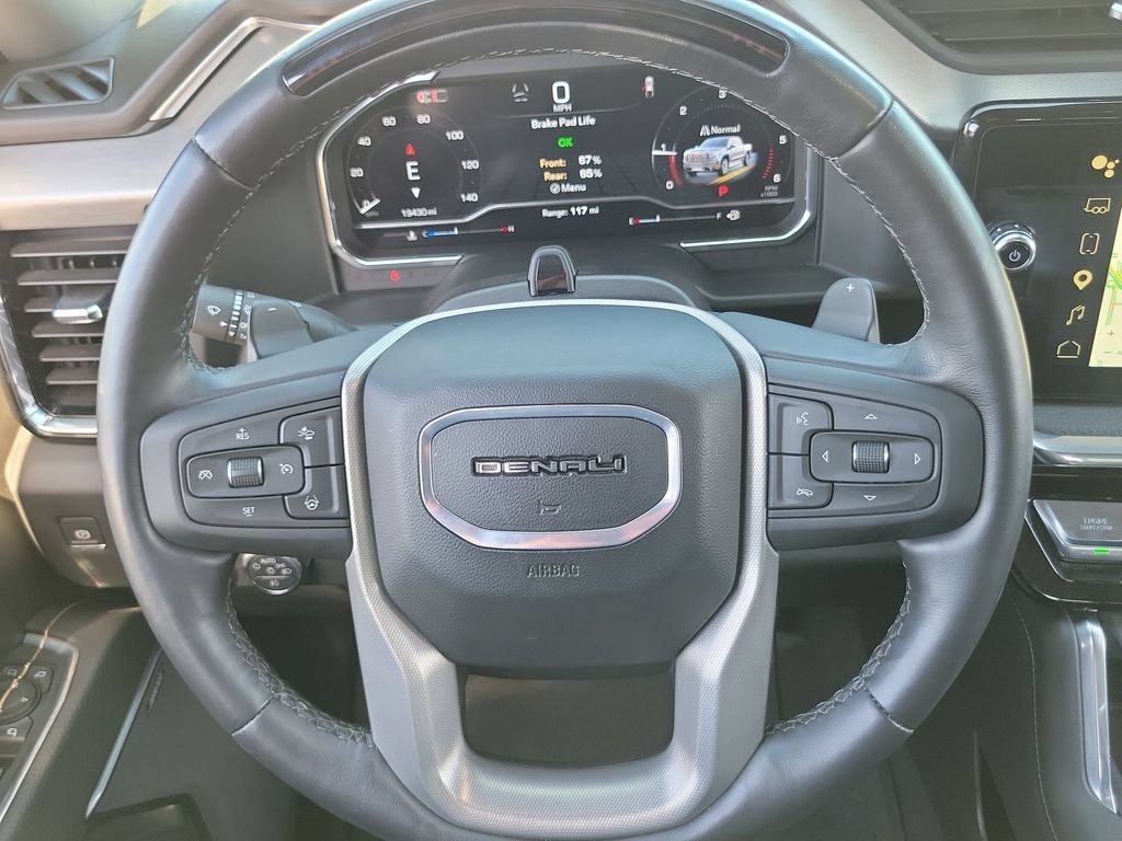 Used 2024 GMC Sierra 1500 Denali RWD image 8