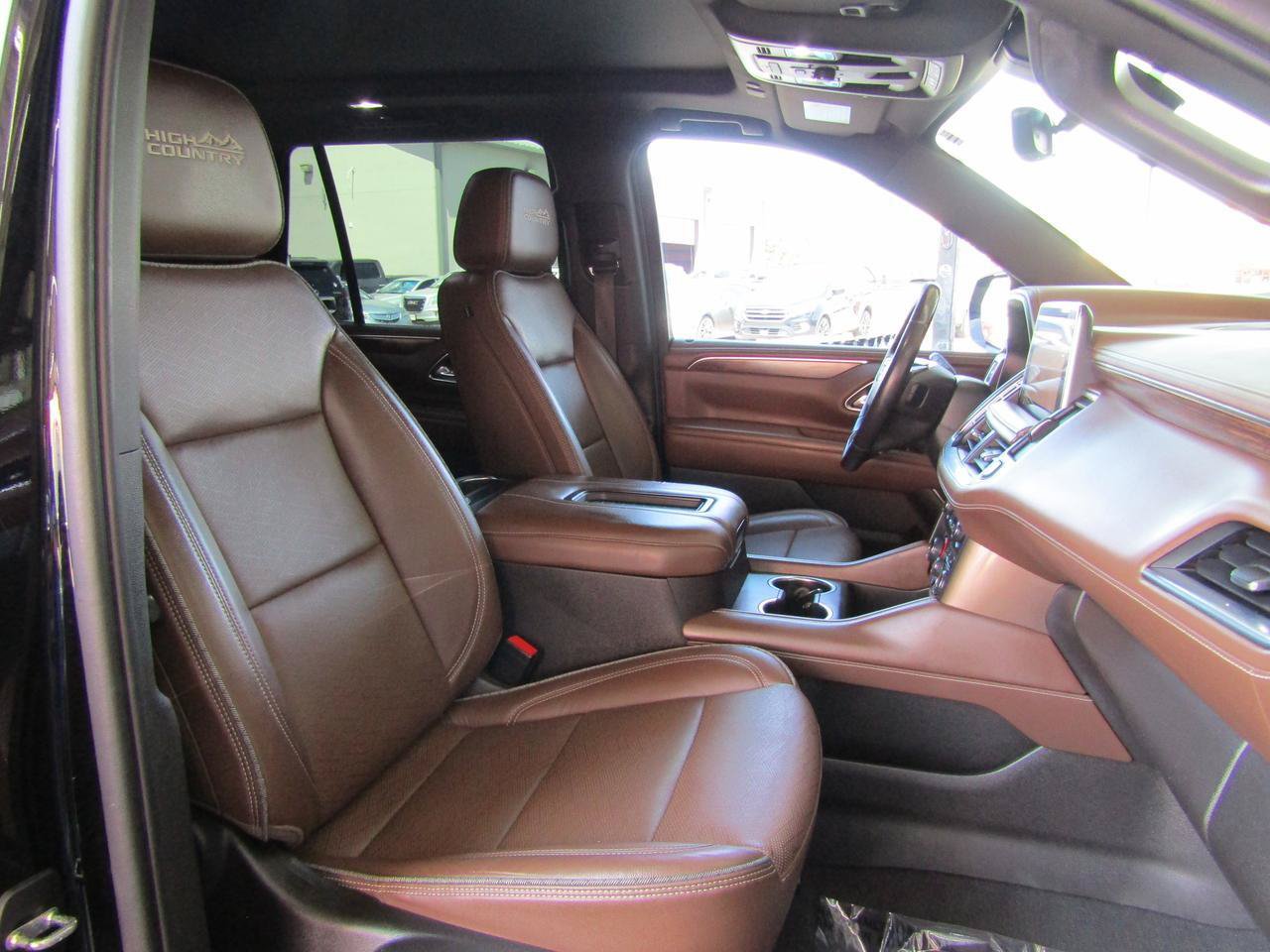 Used 2021 Chevrolet Tahoe High Country AWD/4WD image 13