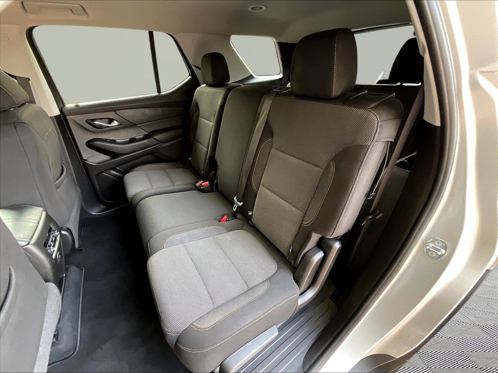 Used 2019 Chevrolet Traverse LS FWD image 21