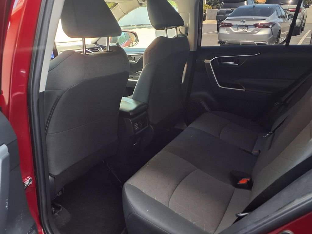 Used 2023 Toyota RAV4 XLE w/ Convenience Package FWD image 19