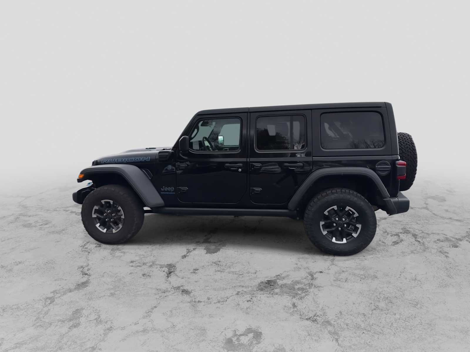 Used 2024 Jeep Wrangler Rubicon image 5