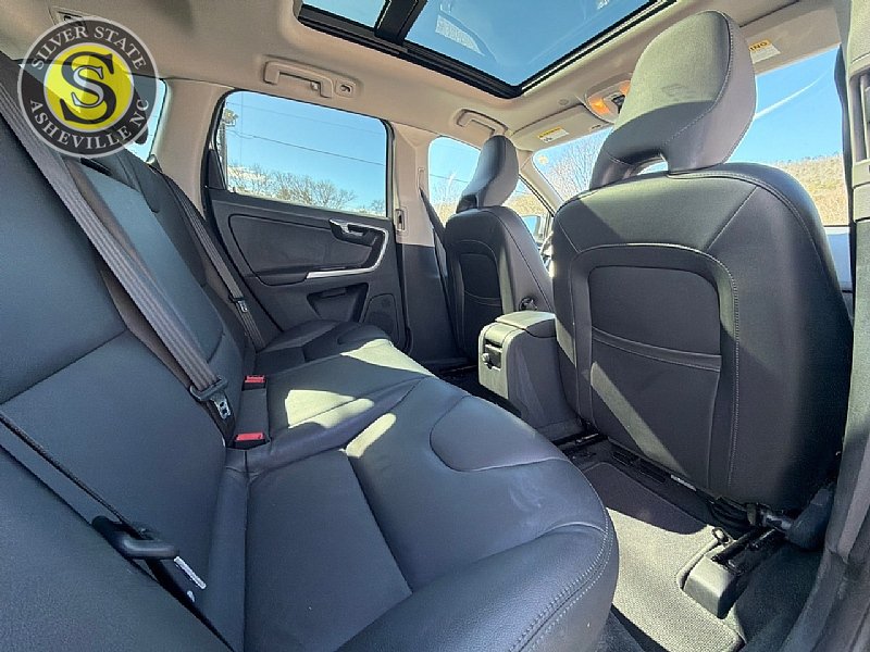 Used 2015 Volvo XC60 T5 Premier FWD image 18