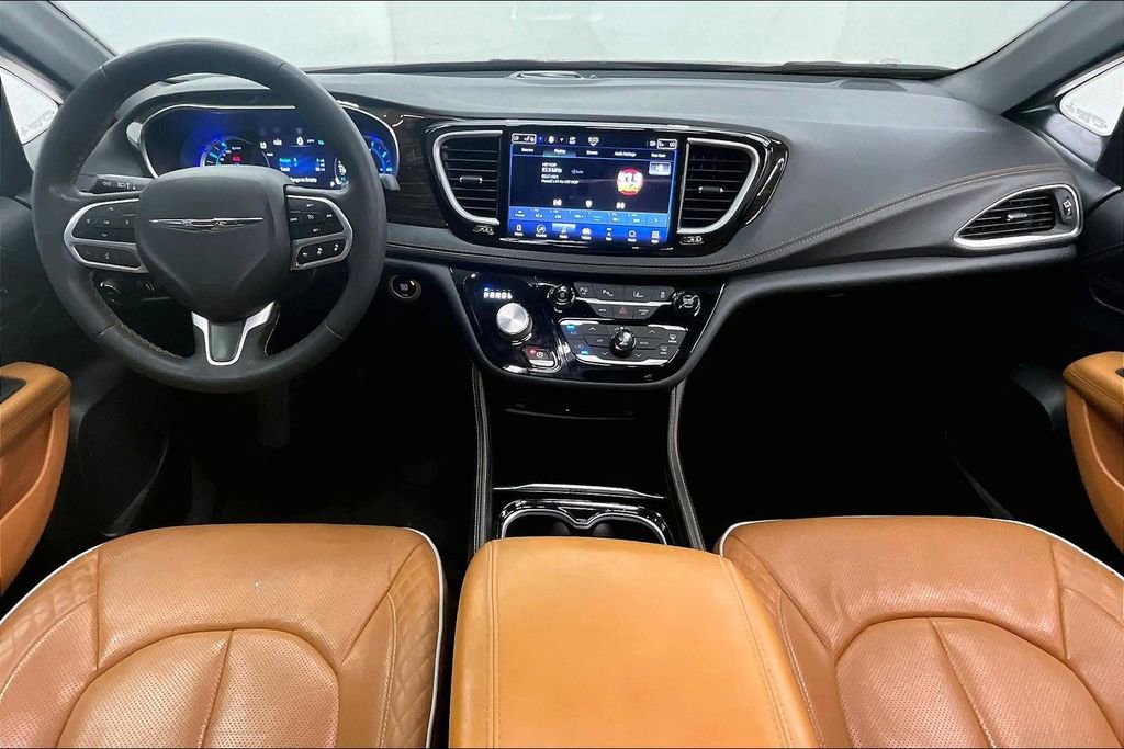 Used 2022 Chrysler Pacifica Pinnacle image 14