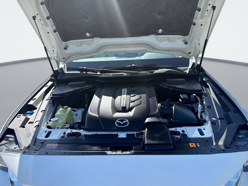 Used 2024 MAZDA CX-90 Plug-In Hybrid w/ Preferred AWD/4WD image 18