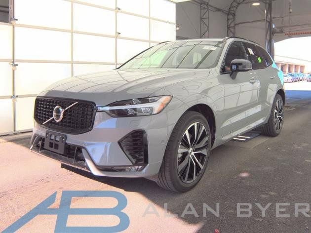 Used 2025 Volvo XC60 B5 Plus