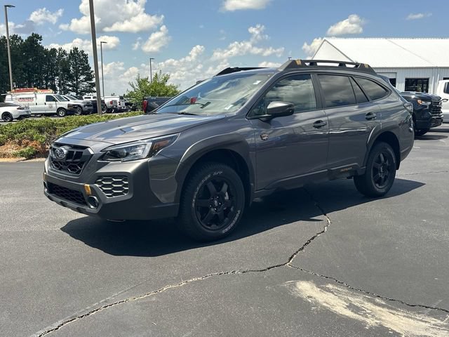 Used 2025 Subaru Outback Wilderness AWD/4WD image 4