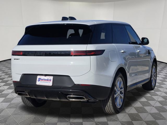 Used 2025 Land Rover Range Rover Sport SE image 8