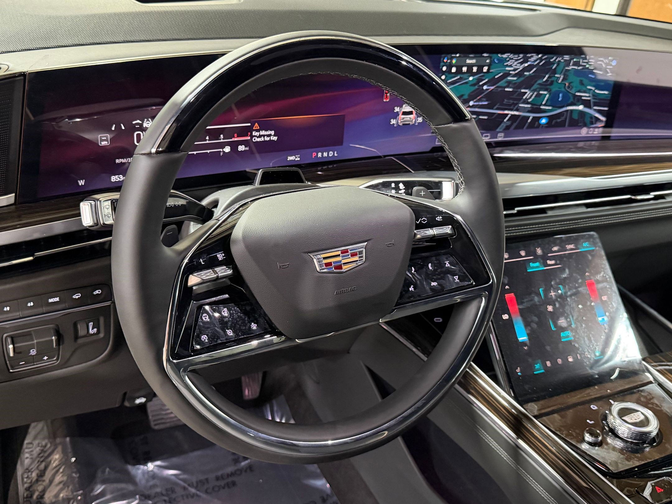 New 2026 Cadillac Escalade ESV Luxury w/ Touring Package AWD/4WD image 15