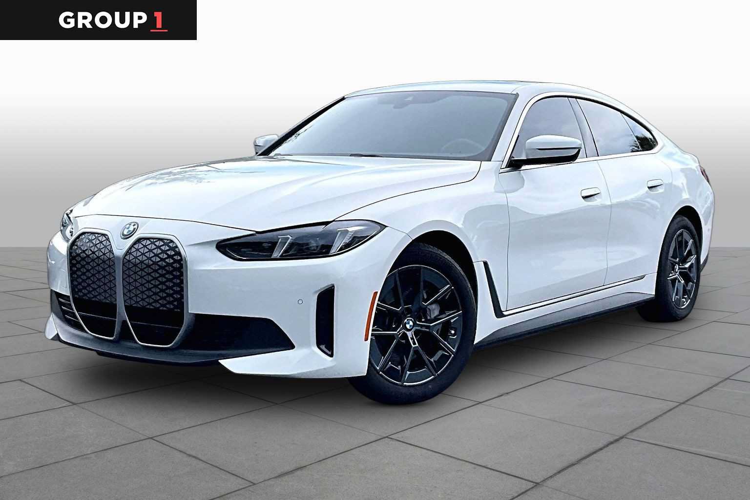Used 2025 BMW i4 eDrive40 RWD image 1