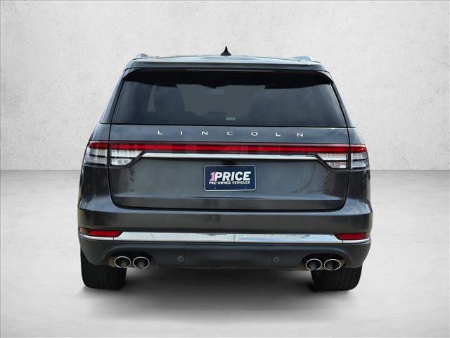 Used 2020 Lincoln Aviator Reserve w/ Equipment Group 202A image 6