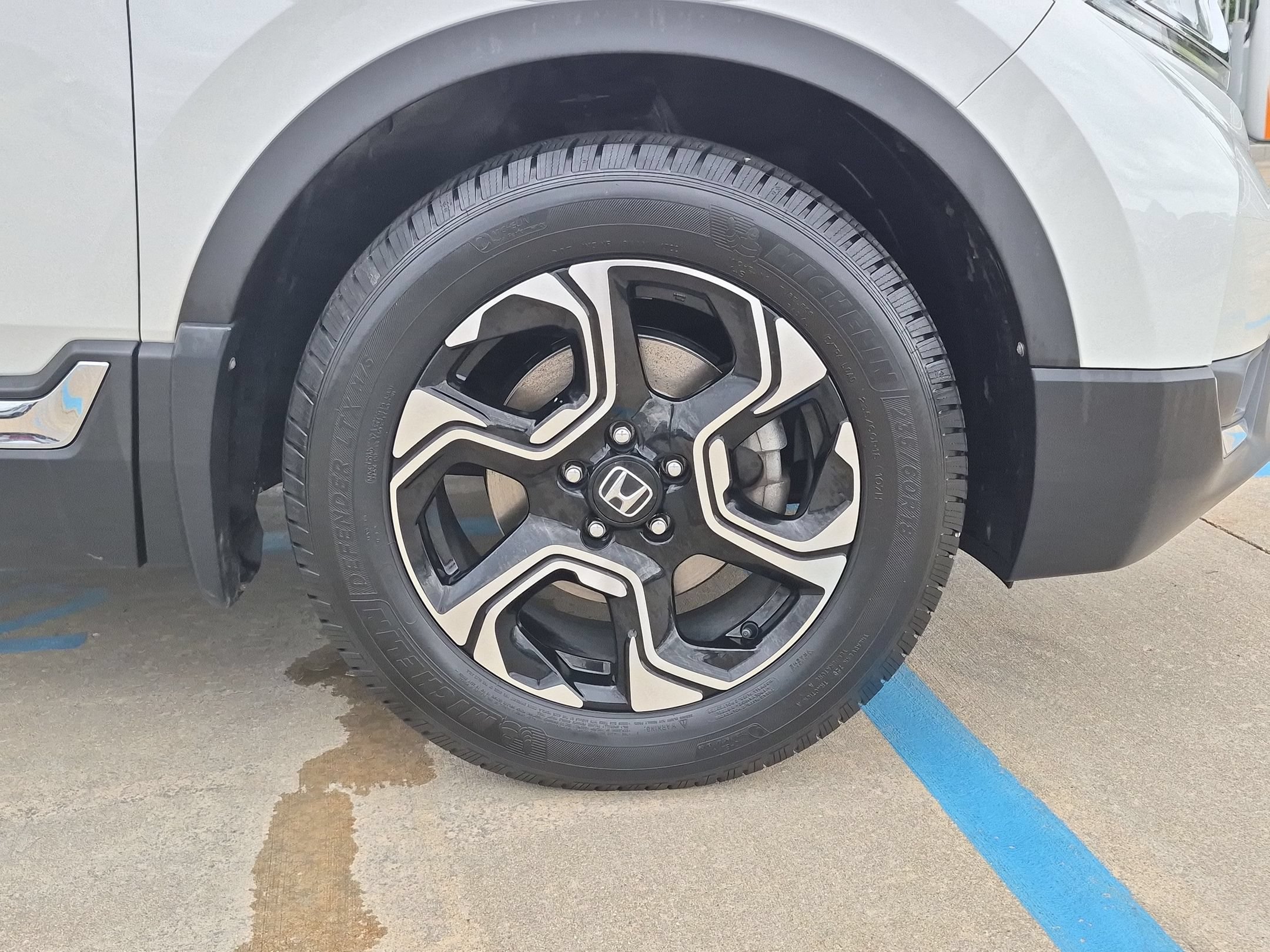 Certified 2019 Honda CR-V Touring image 36