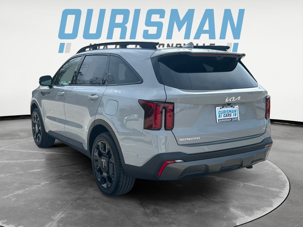 Used 2024 Kia Sorento SX Prestige image 4