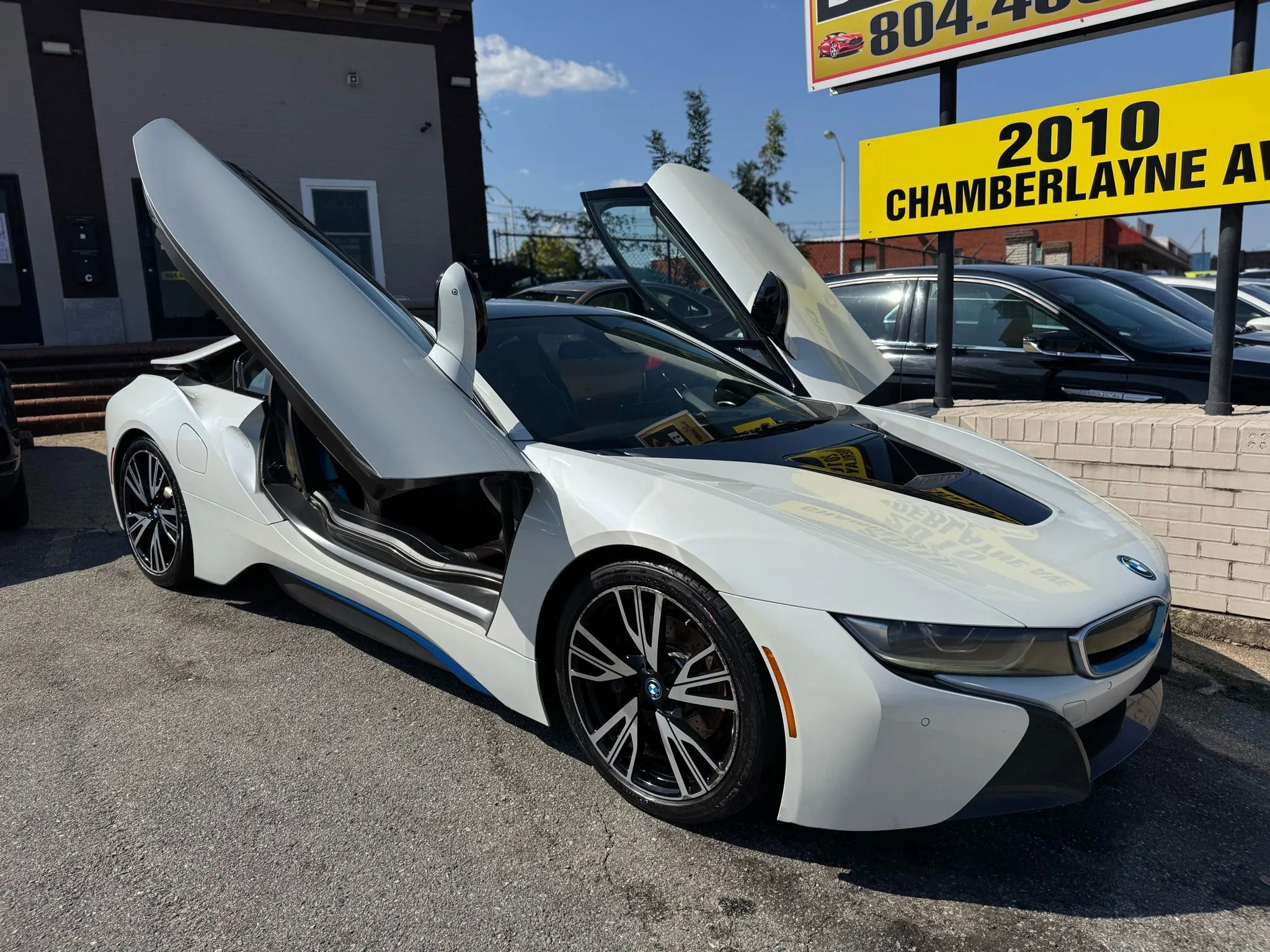 Used 2016 BMW i8 image 16