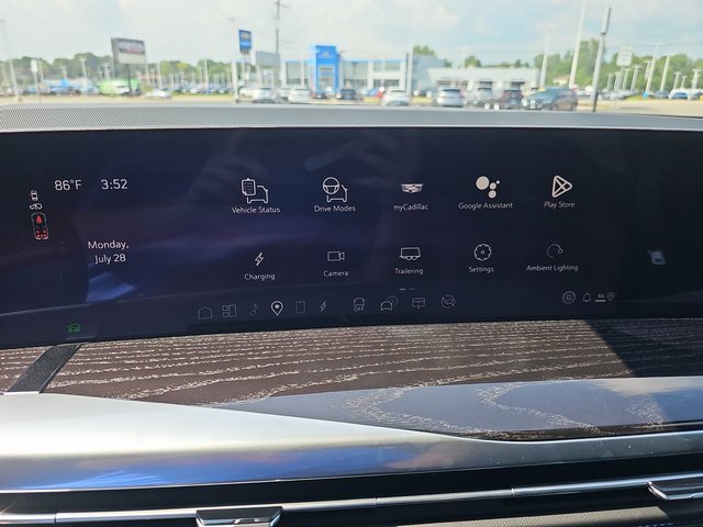 New 2026 Cadillac Escalade IQ Sport 1 w/ LPO, ONYX Package image 23