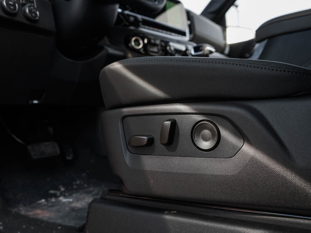 New 2026 Chevrolet Silverado 1500 ZR2 w/ Dark Appearance Package image 16