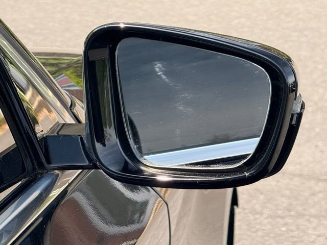 Used 2018 BMW 530i xDrive AWD/4WD image 14