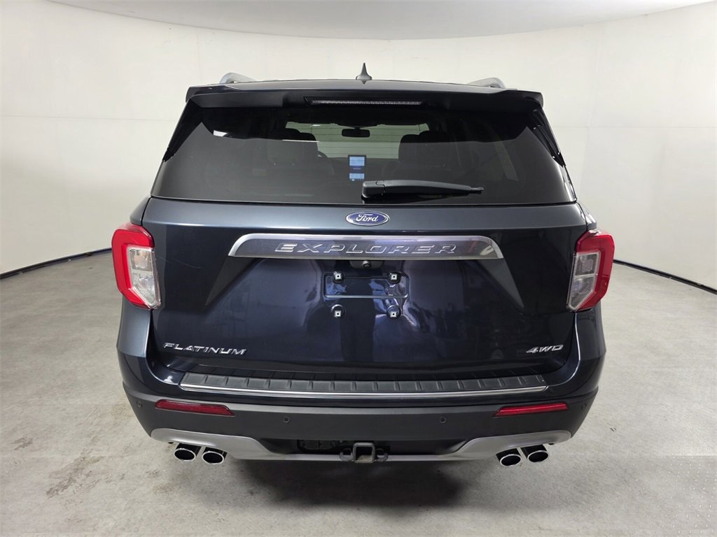 Used 2023 Ford Explorer Platinum w/ Technology Package image 5