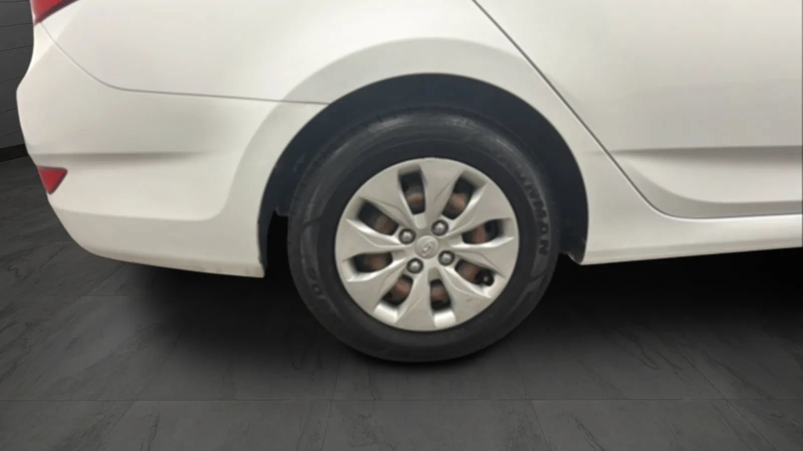 Used 2017 Hyundai Accent SE FWD image 24