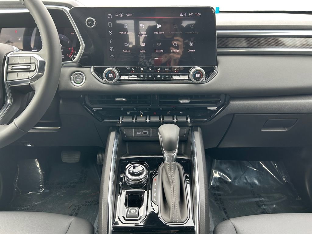 Used 2025 GMC Canyon Elevation w/ Convenience Package image 12