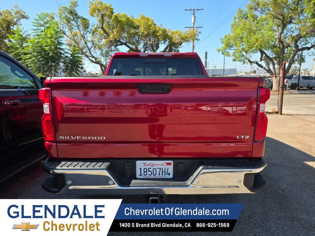 Used 2024 Chevrolet Silverado 1500 LTZ w/ LTZ Convenience Package II AWD/4WD image 5