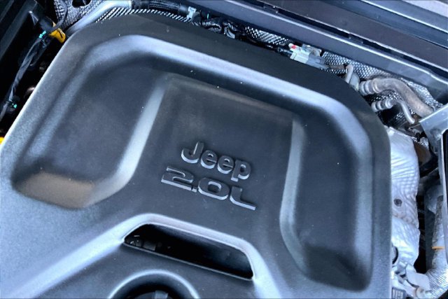 Used 2024 Jeep Wrangler Unlimited AWD/4WD image 29