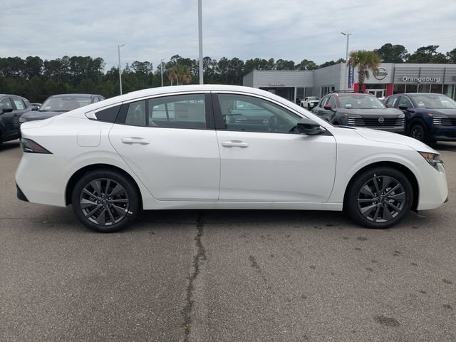 New 2026 Nissan Sentra SL w/ Floor Mat Package FWD image 2