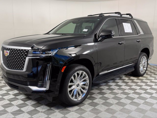 Certified 2024 Cadillac Escalade Premium Luxury AWD/4WD image 2