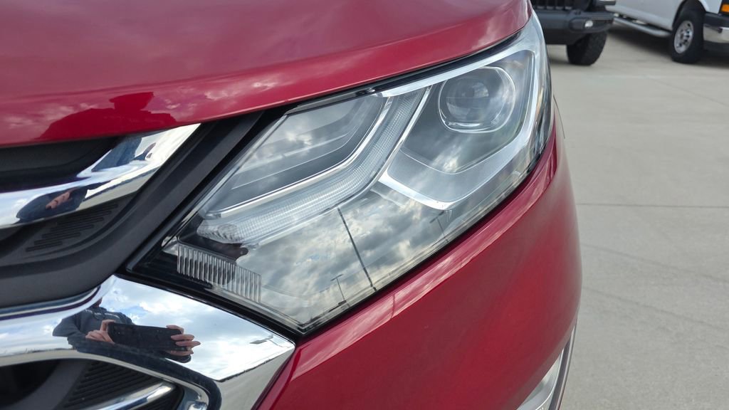 Used 2018 Chevrolet Equinox Premier image 9