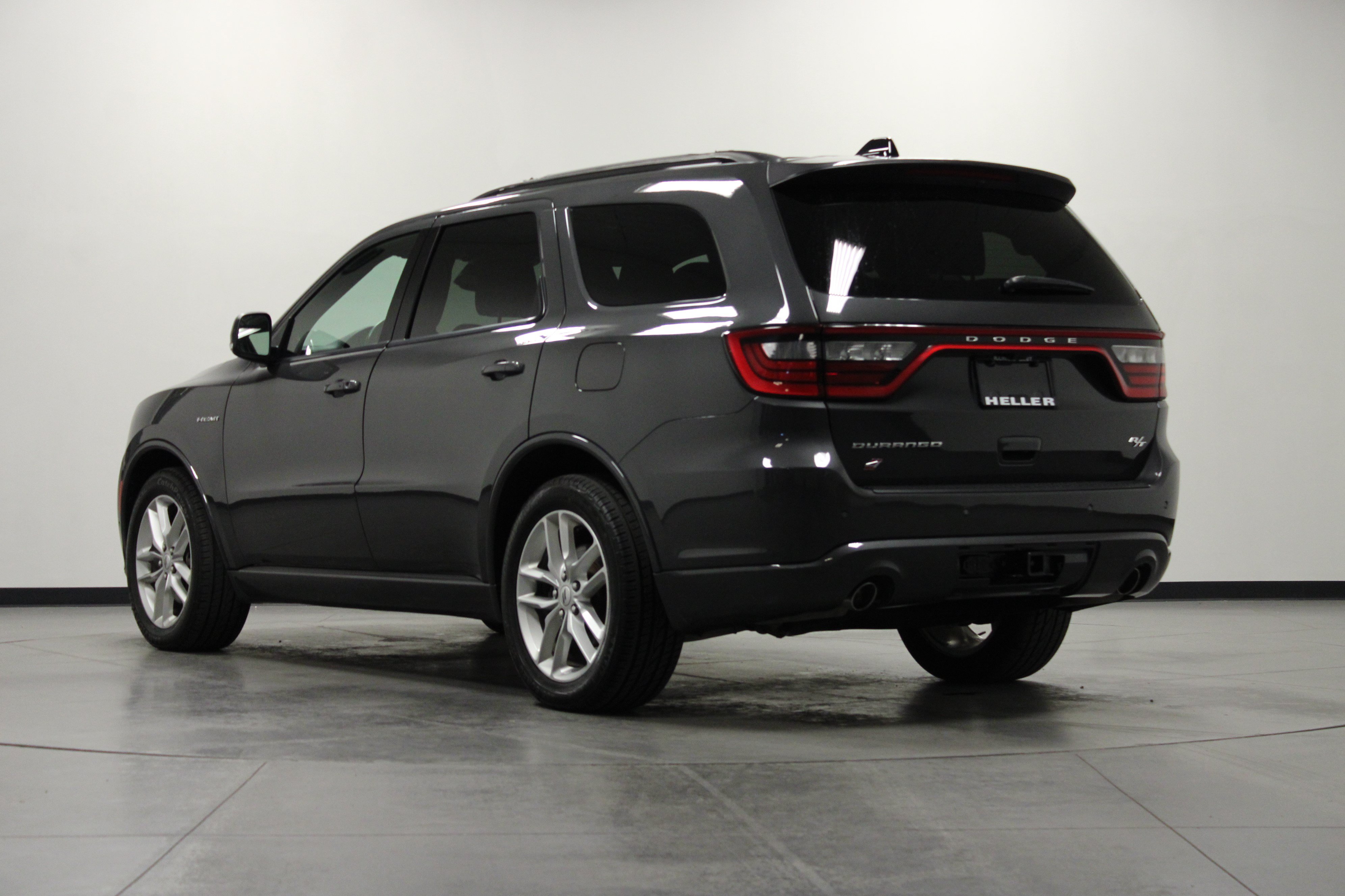 Used 2025 Dodge Durango R/T AWD/4WD image 6
