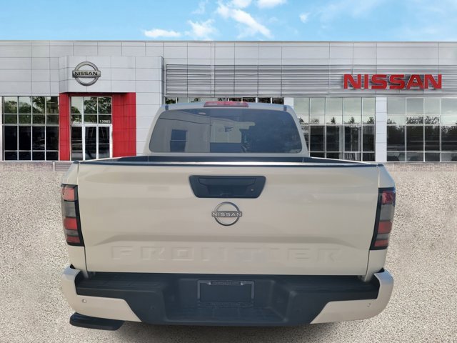 Certified 2025 Nissan Frontier SV image 6