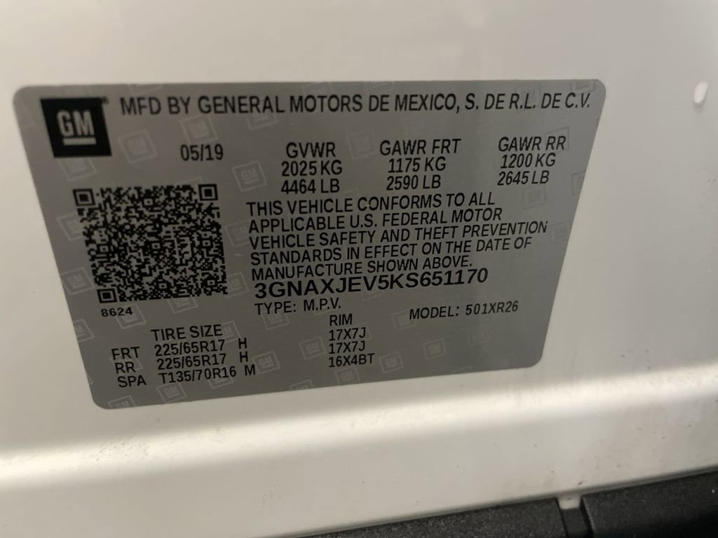 Used 2019 Chevrolet Equinox LT w/ Driver Convenience Package image 26