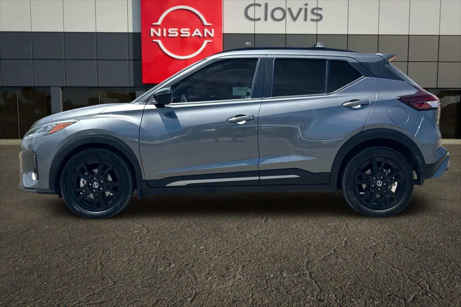 Used 2021 Nissan Kicks SR w/ Interior Electronics Package FWD image 6